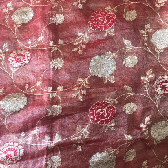 Orange red and gold embroidered saree - Picture 3 of 5